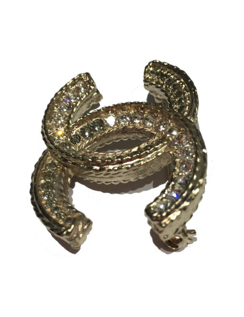 Broche CC CHANEL en strass et métal doré