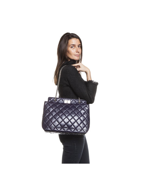 Sac CHANEL cuir matelassé violet