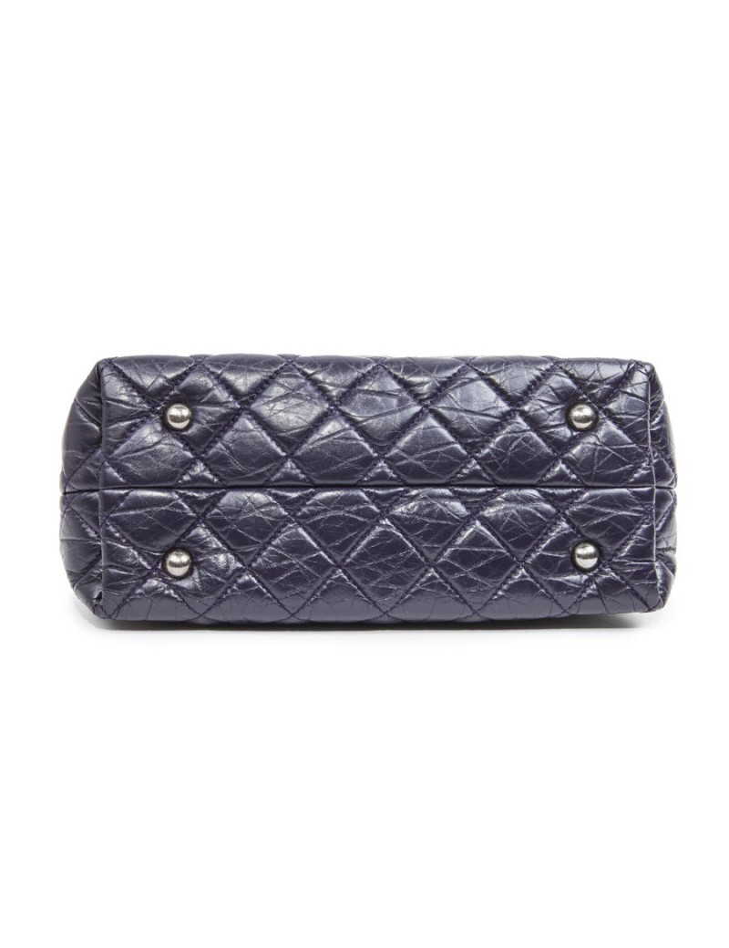 Sac CHANEL cuir matelassé violet