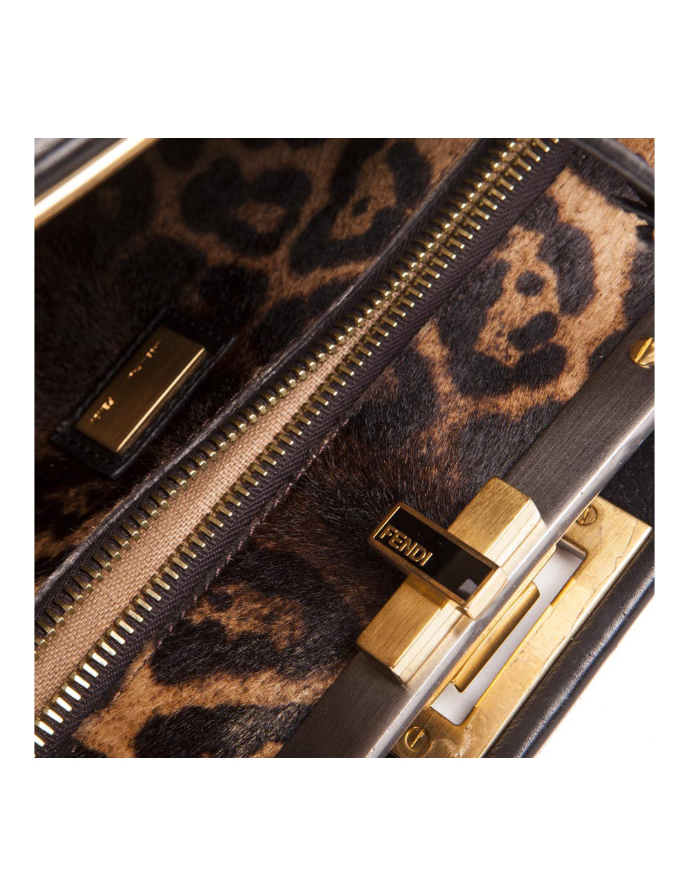 Sac Peekaboo FENDI en cuir lisse noir 