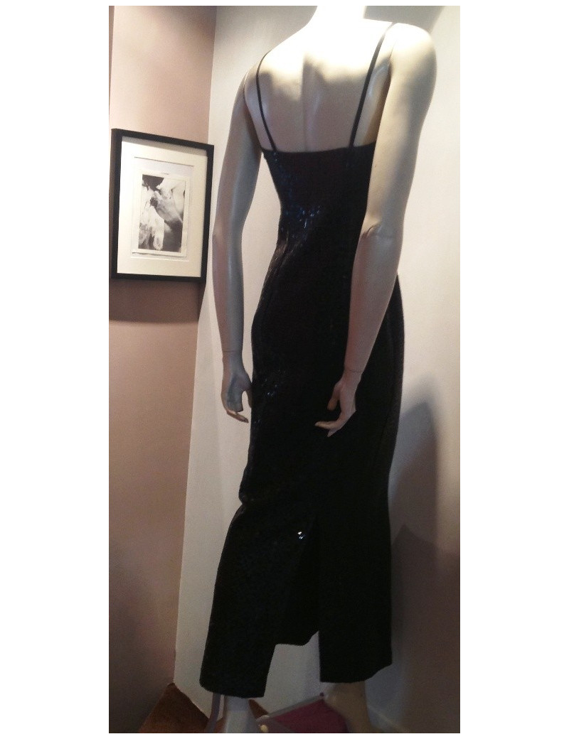 Robe cocktail CHANEL brodée de sequins noirs 