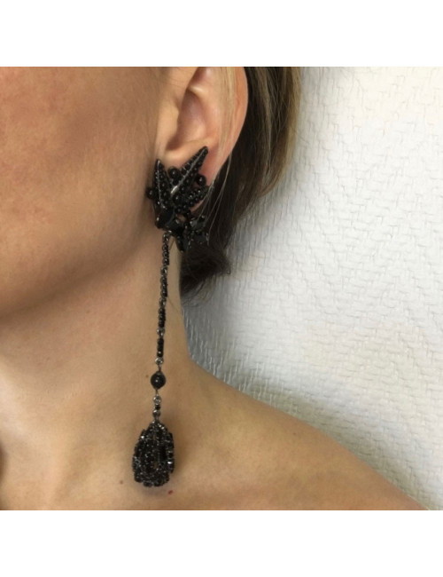 Boucles d'oreille clips pendantes anonyme en strass, perles et brillants noirs