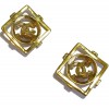 Boucles d"oreille clips CHANEL carrés vintage en métal doré