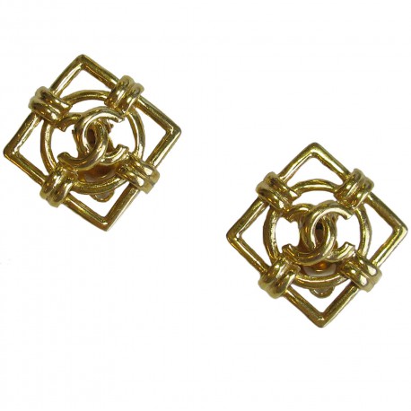 Boucles d"oreille clips CHANEL carrés vintage en métal doré