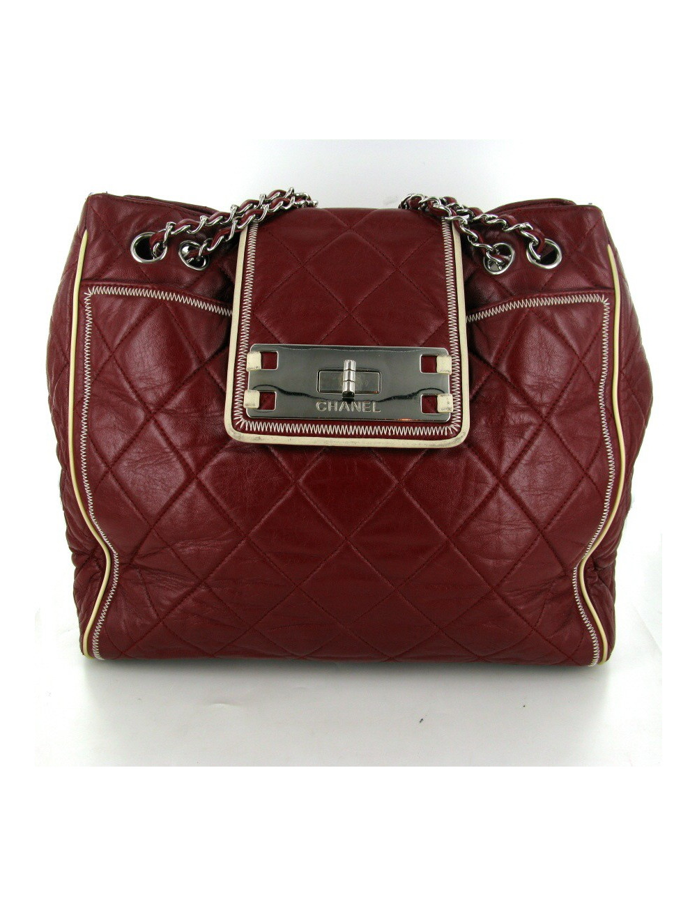 Sac CHANEL cuir matelassé bordeau