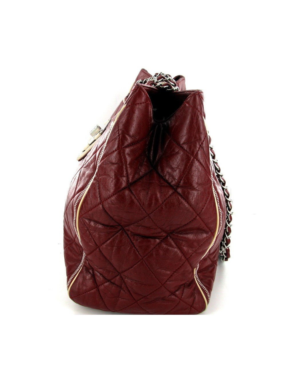 Sac CHANEL cuir matelassé bordeau
