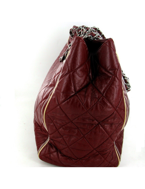 Sac CHANEL cuir matelassé bordeau