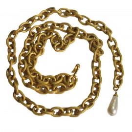 CHANEL necklace gold engine-turned metal belt