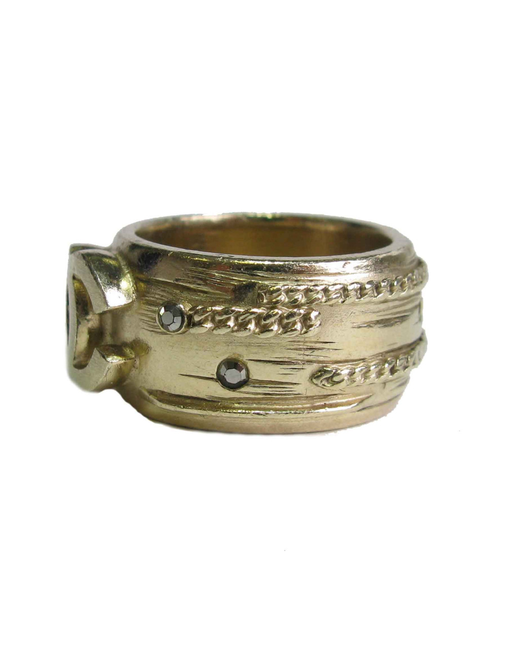 Bague CHANEL T54 en métal doré avec CC 