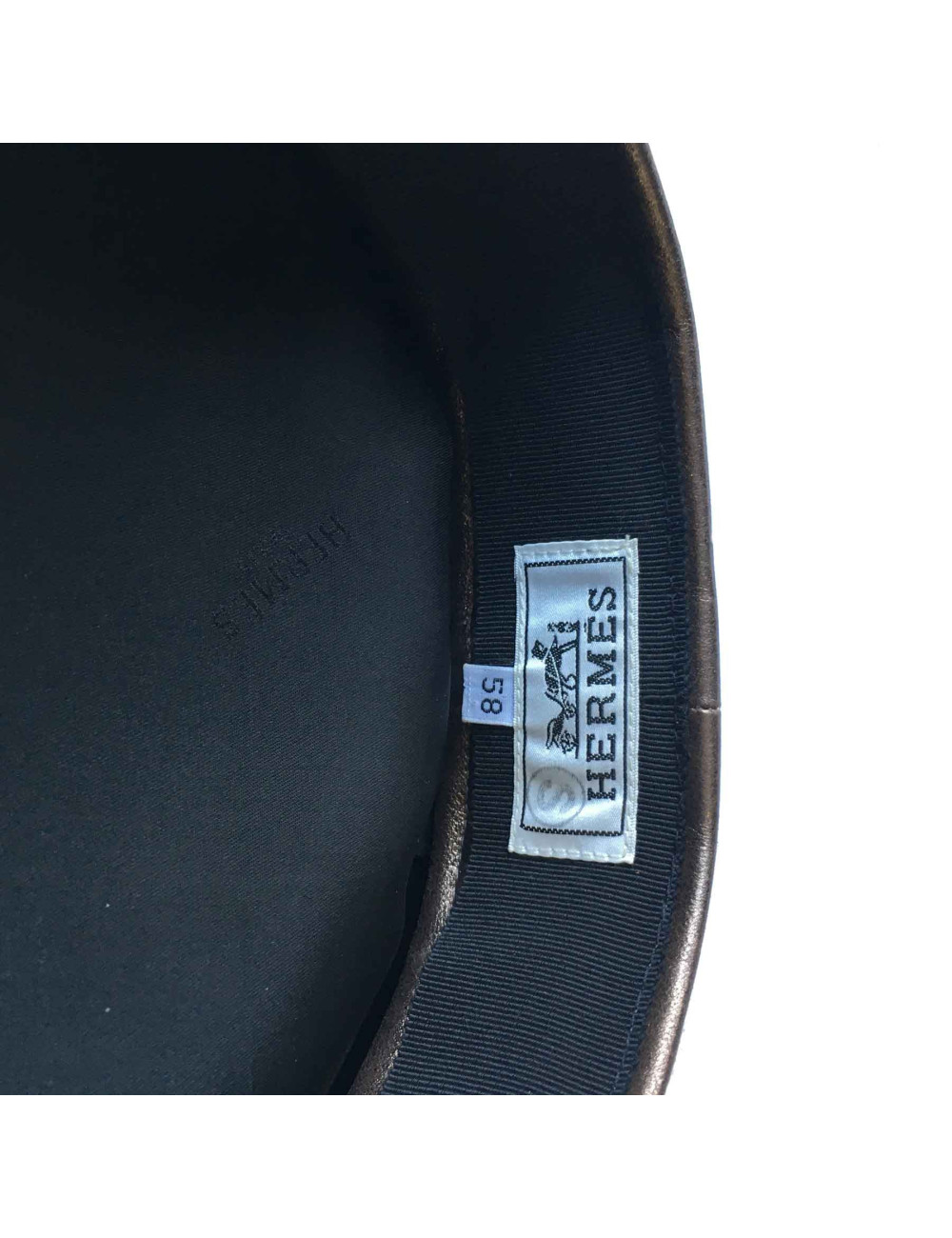 Casquette HERMES T 58 cuir doré bronze