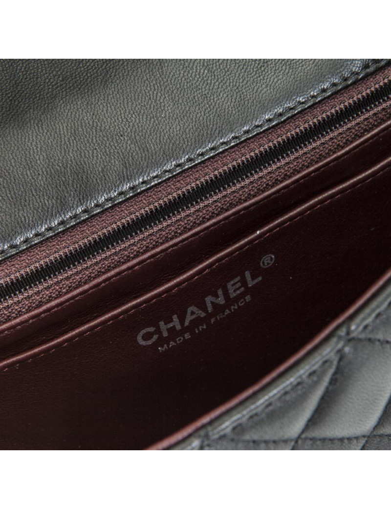 CHANEL mini 'Timeless' flap bag in quilted black smooth lamb leather