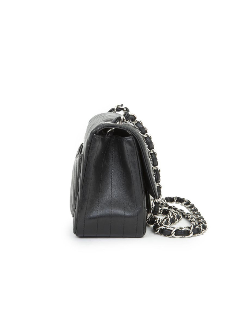 Mini sac CHANEL cuir d'agneau lisse matelassé noir