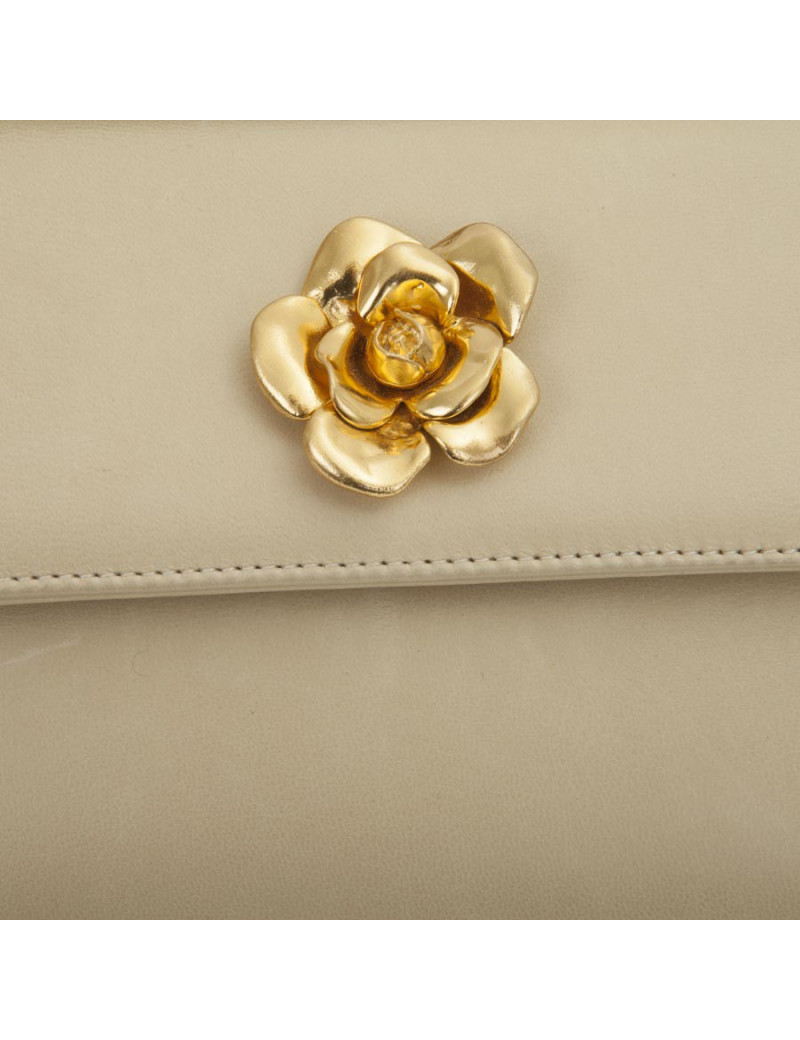 Sac Chanel cuir d'agneau lisse beige