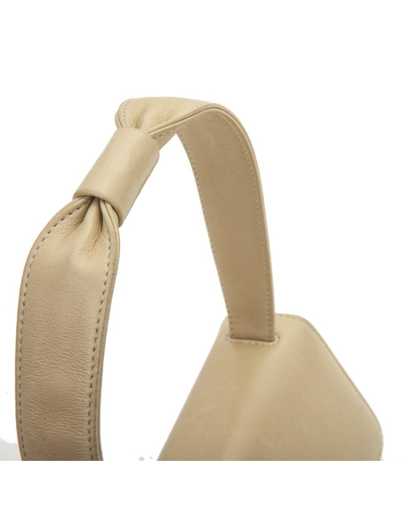 Sac Chanel cuir d'agneau lisse beige