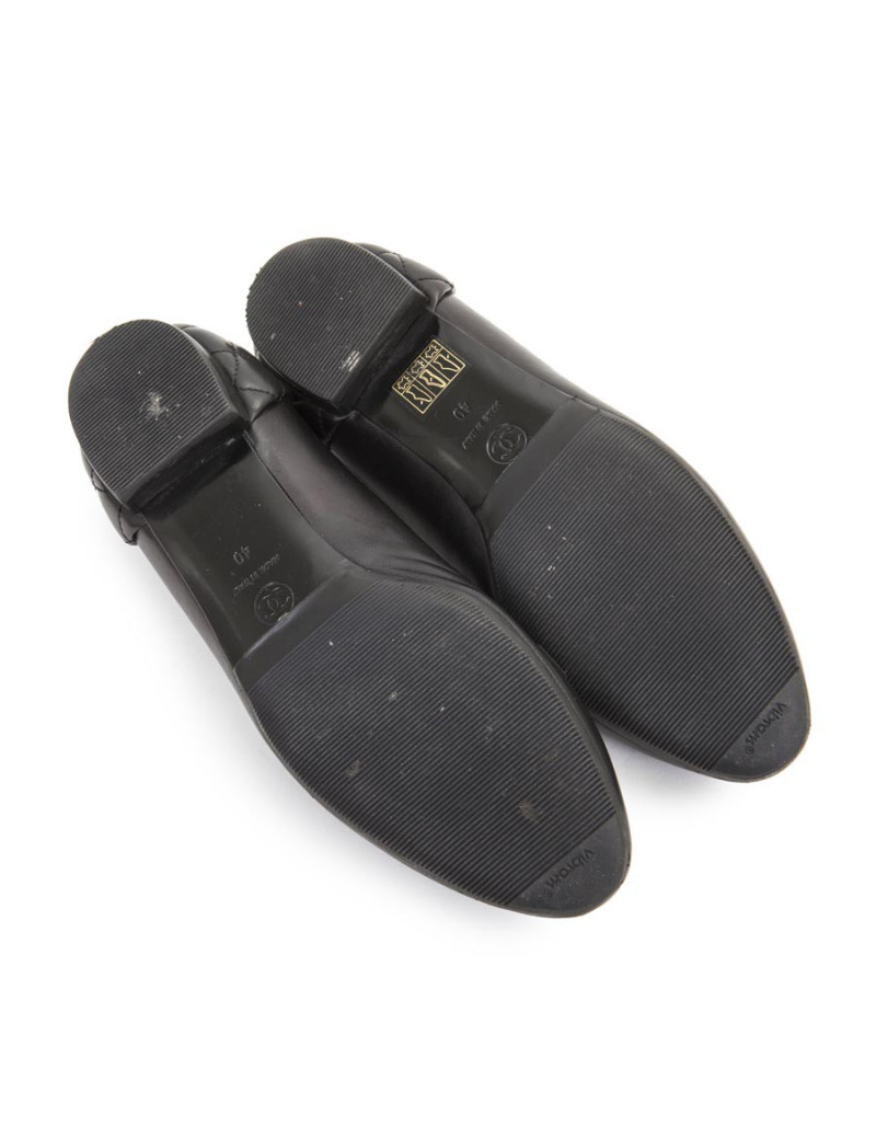 Ballerines CHANEL T 40 fermoir 2.55 cuir noir
