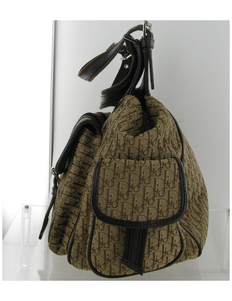 Sac DIOR en toile monogrammée