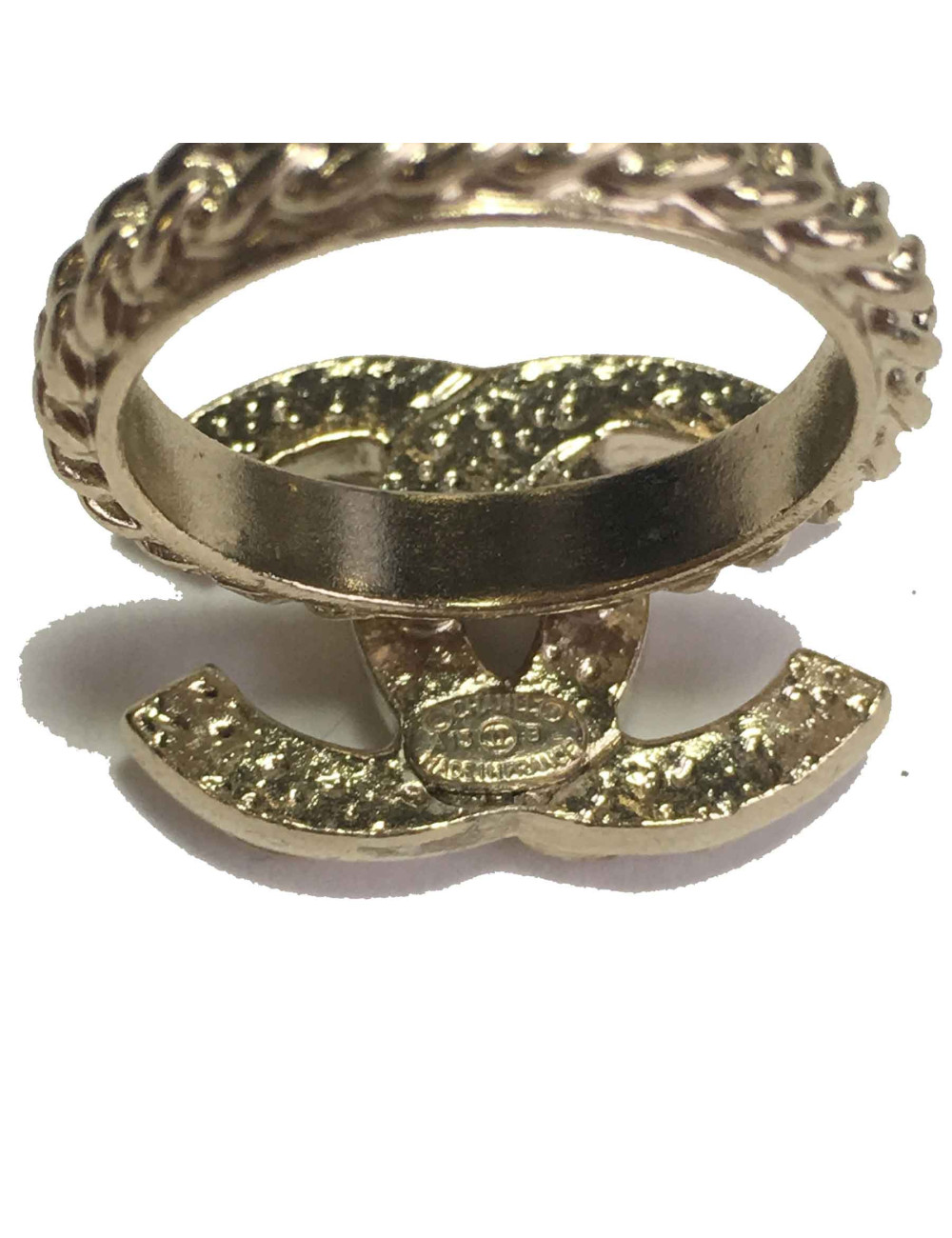 Bague CHANEL T52,5 motif chaine en métal doré 