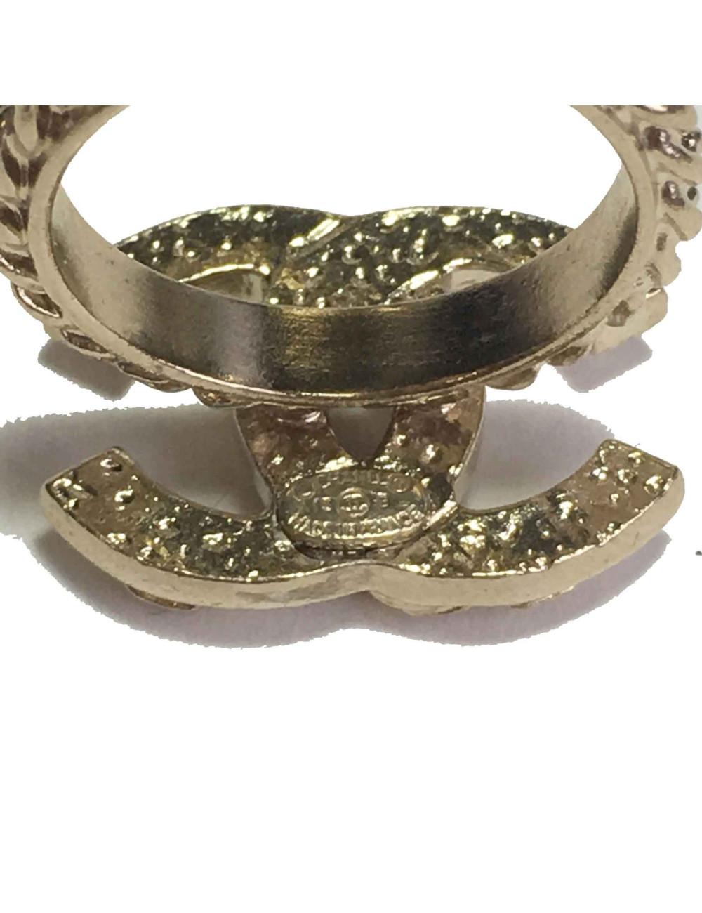 Bague CHANEL T52,5 motif chaine en métal doré 