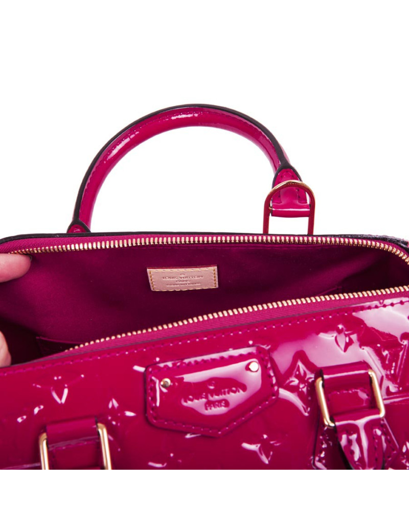 Sac LOUIS VUITTON cuir verni fuchia
