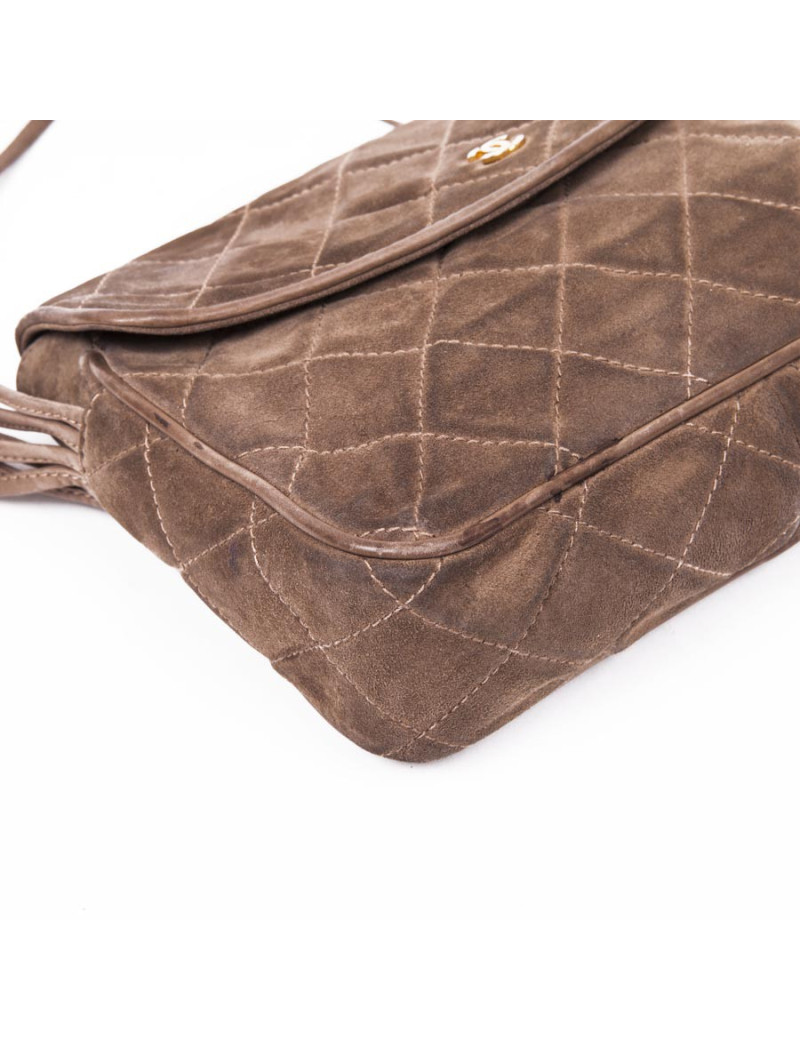 Sac CHANEL vintage en veau velours beige