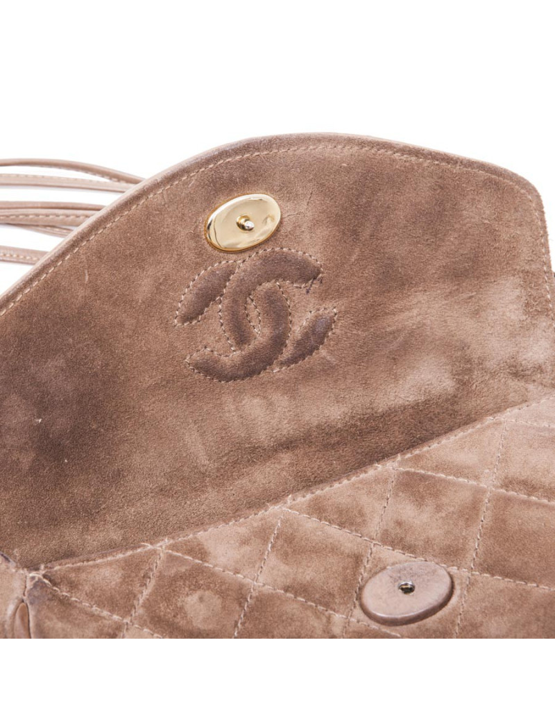 Sac CHANEL vintage en veau velours taupe