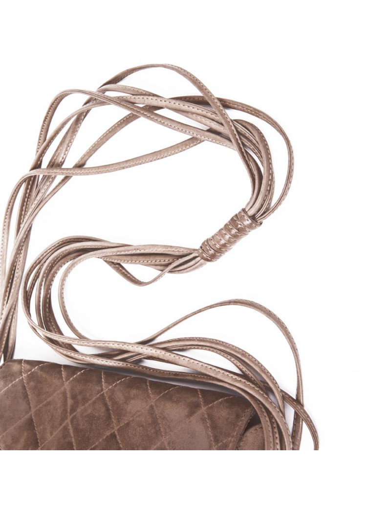 Sac CHANEL vintage en veau velours beige