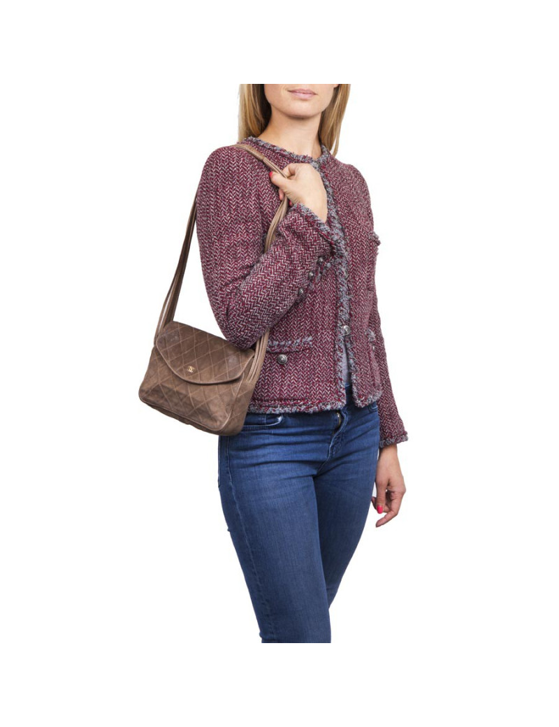 Sac CHANEL vintage en veau velours beige