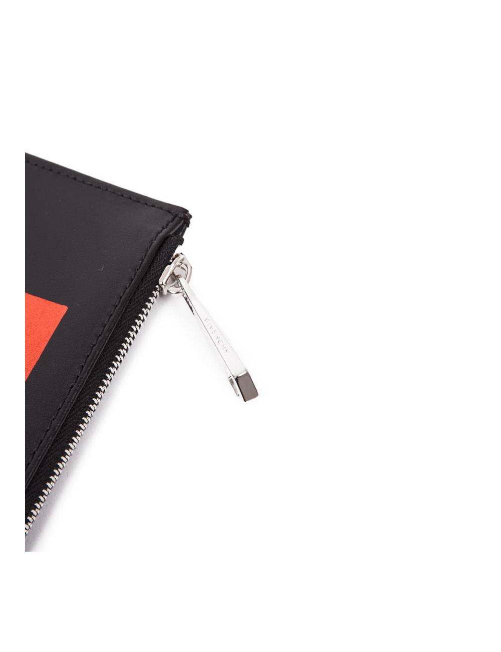 Pochette GIVENCHY "Love"