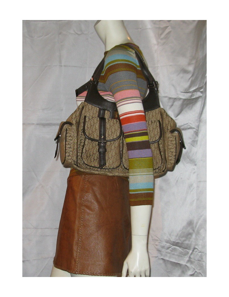 Sac DIOR en toile monogrammée