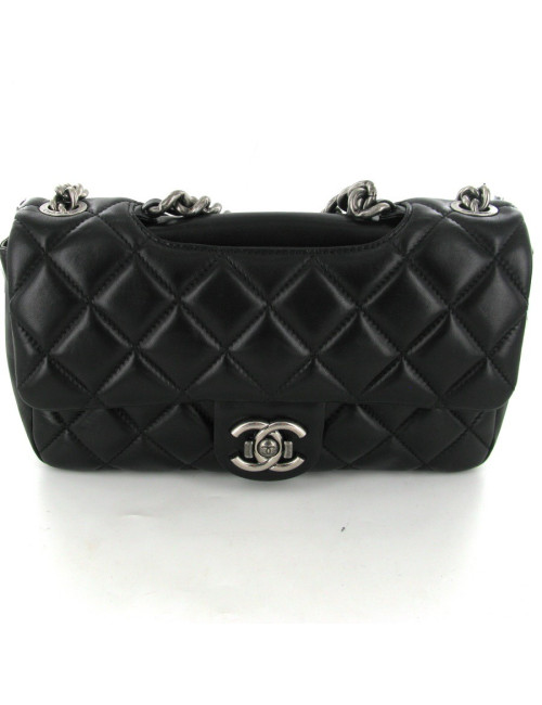 Sac CHANEL classique fermoir boy