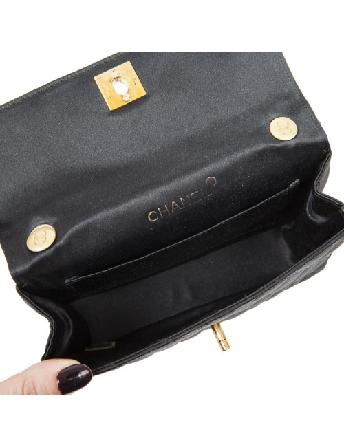 Mini sac du soir CHANEL en satin de soie matelassé noir