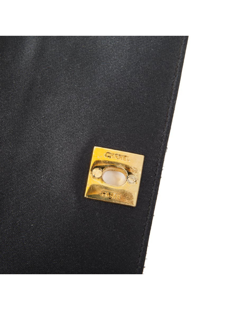 Mini ac du soir CHANEL en satin de soie matelassé noir