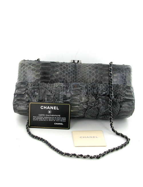 Pochette CHANEL en python gris