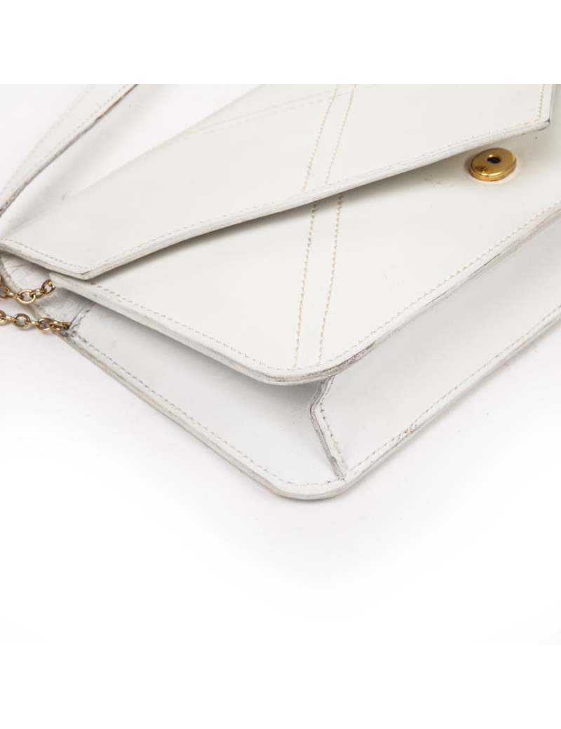 Sac sans marque en cuir blanc