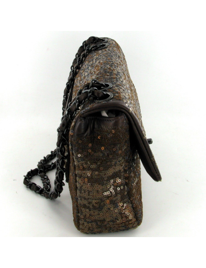Sac CHANEL timeless en cuir marron brodé de sequins