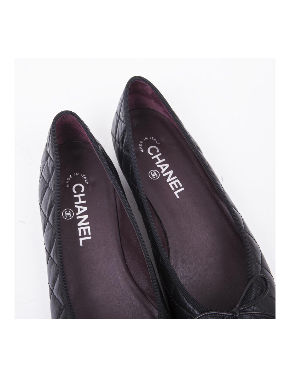 Ballérines CHANEL T 40 en cuir d'agneau noir matelassé