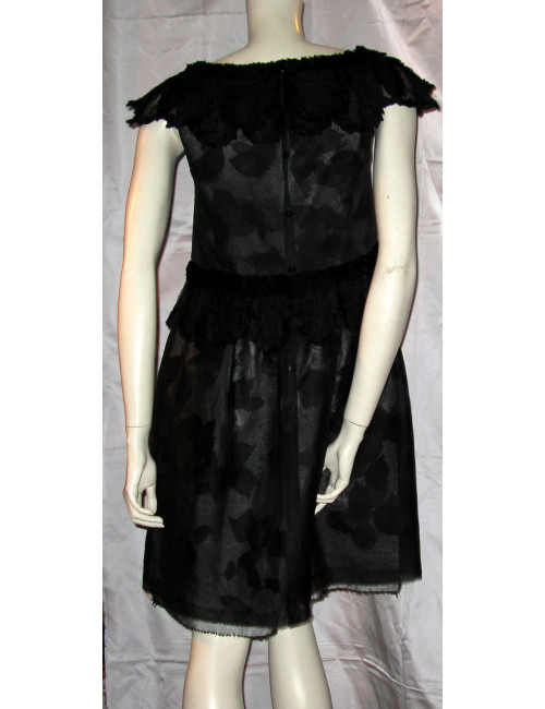 Robe CHANEl en soie et mousseline de soie noire T38