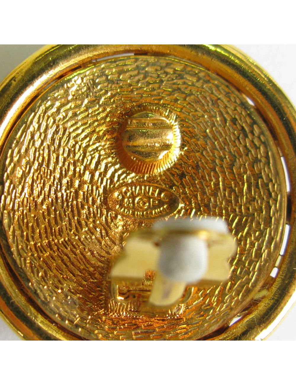 Boucles d'oreille clips CHANEL Vintage en métal doré