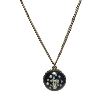 Collier pendentif CHANEL boule CC inclusion de perles nacrées
