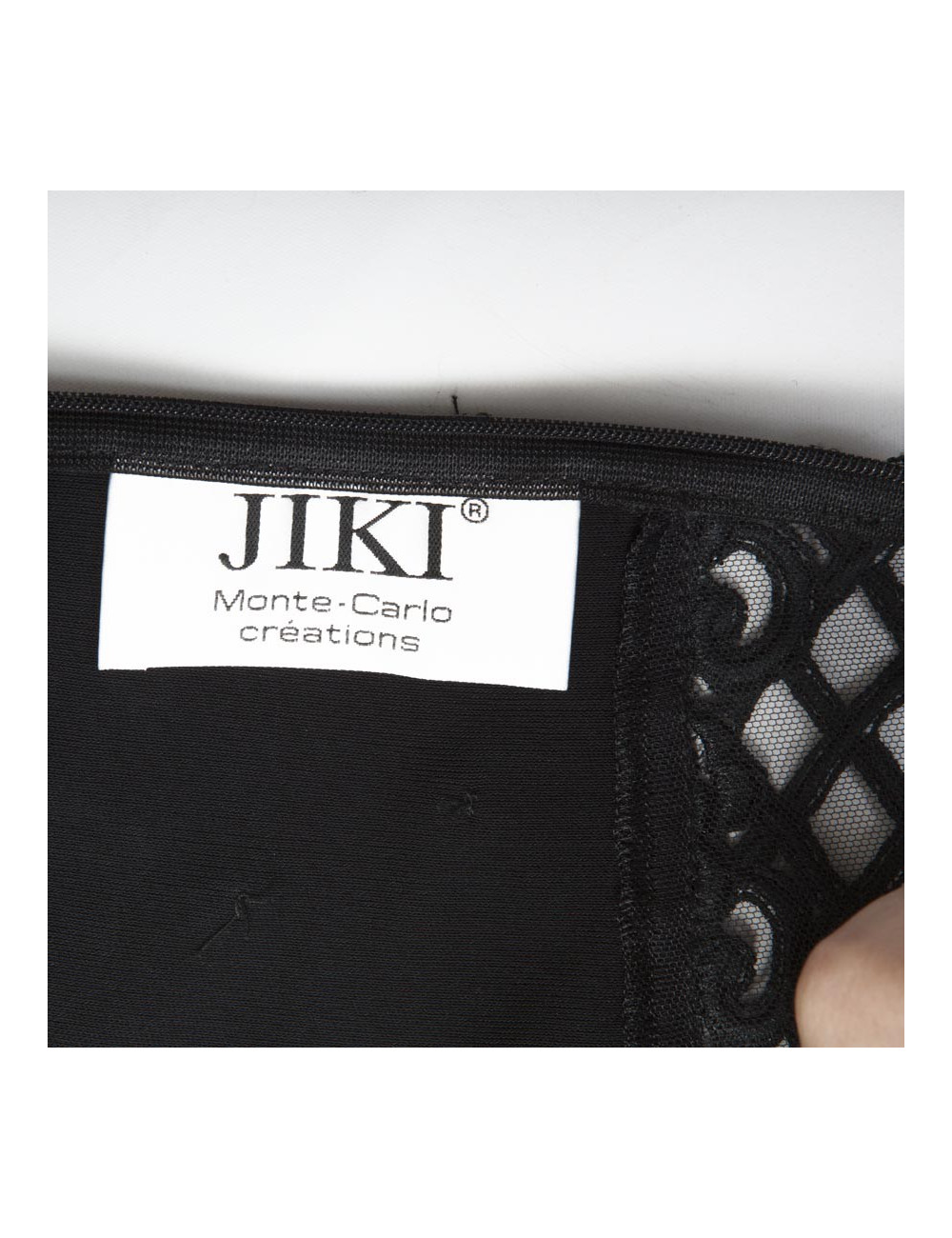 Robe JIKI T 38 longue noire avec borderies