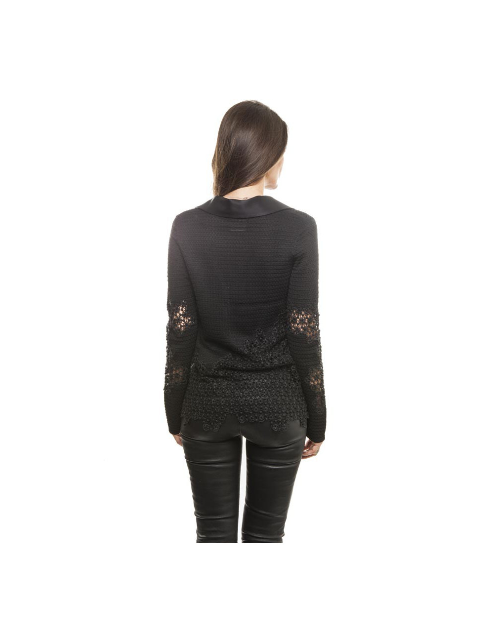 Long gilet  chanel t 38 noir et dentelle