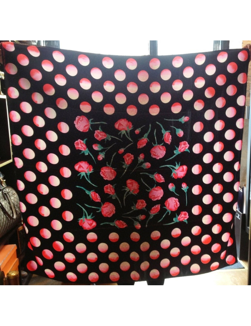 Foulard EMANUEL UNGARO PARALLELE en soie noire imprimée