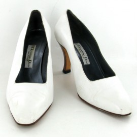 CHRISTIAN DIOR T38 pumps in vintage White leather