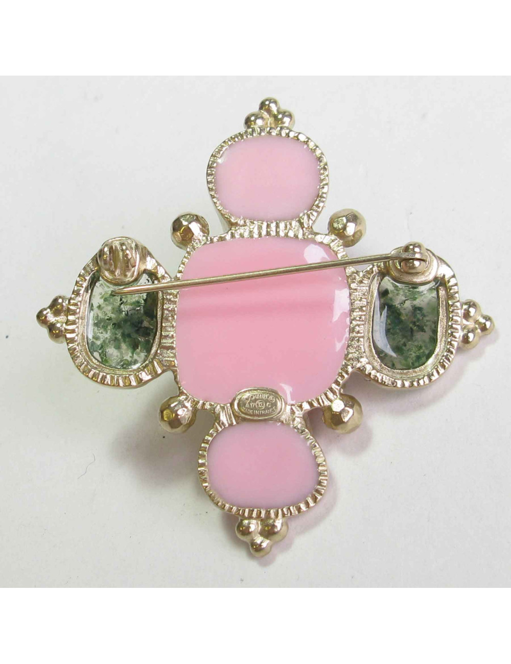 CHANEL cross brooch in gilded metal, molten glass, shell and freshwater pearls