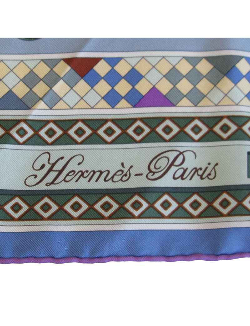 Carré HERMES Collier de Chien en soie multicolore