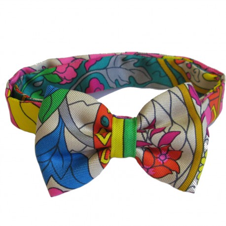 Noeud papillon HERMES en foulard de soie multicolore