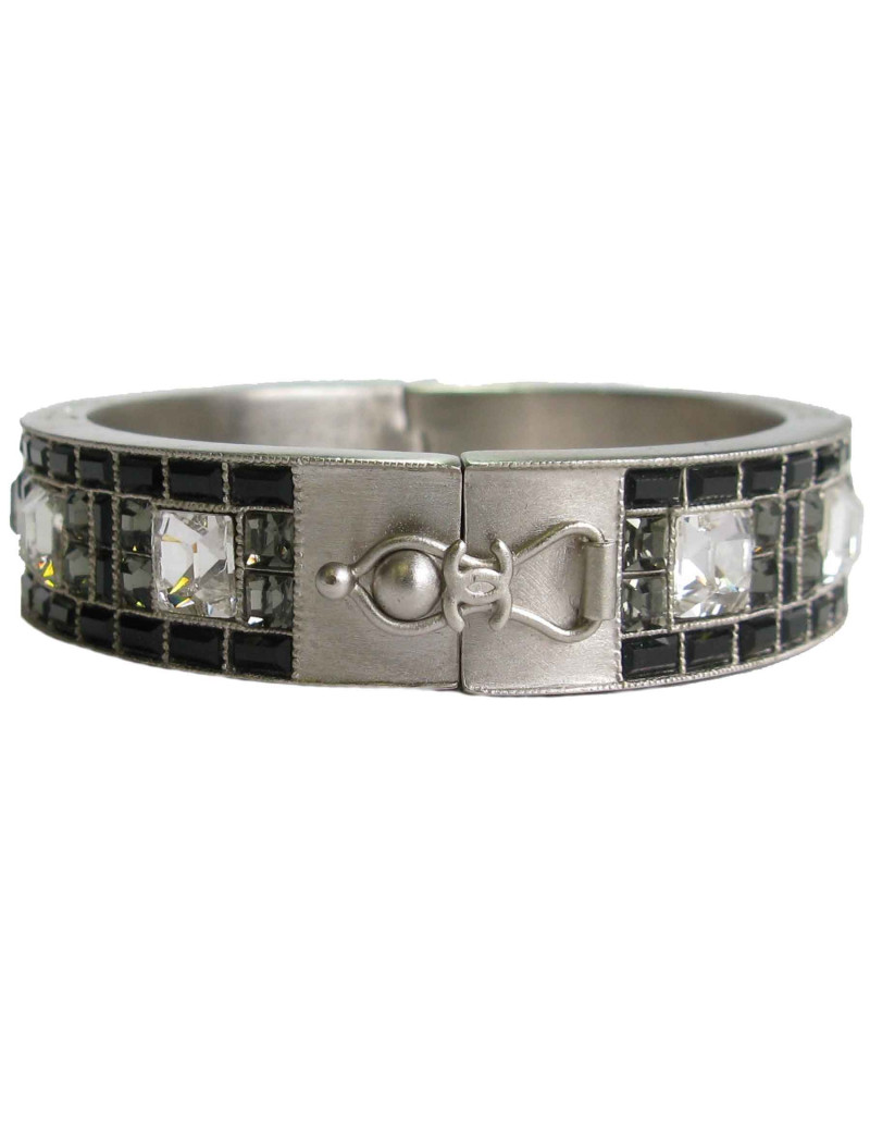 Bracelet CHANEL rigide strass  noirs et brillants