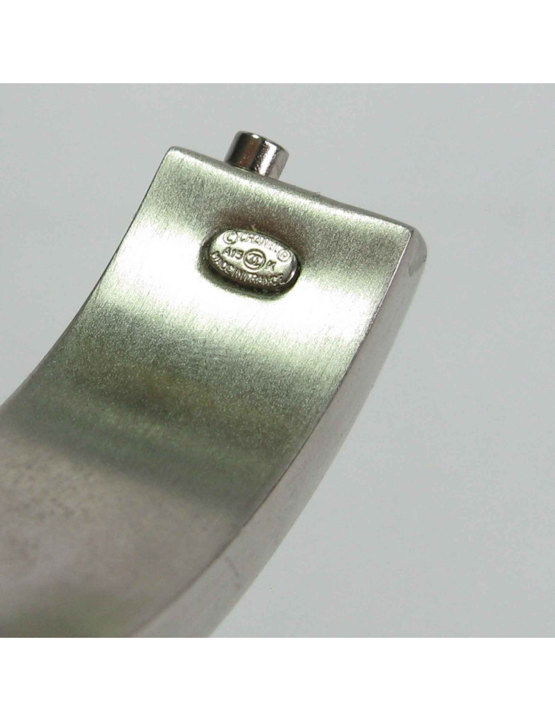 Bracelet CHANEL rigide strass  noirs et brillants