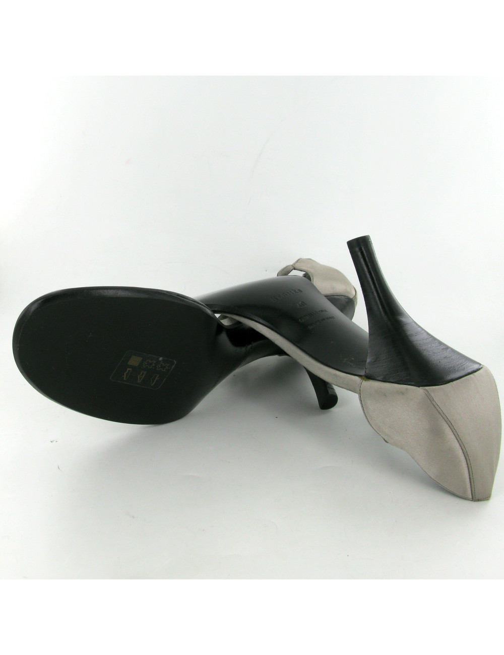 Sandales HERMES vintage T40 en satin gris