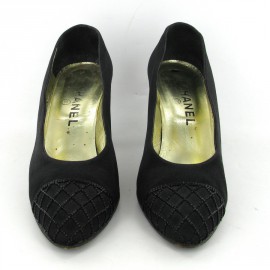 Shoes CHANEL COUTURE T38 vintage black satin and beaded end